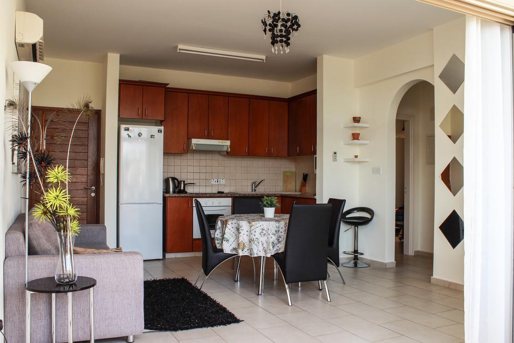 King's Gardens Apartment Paphos Buitenkant foto